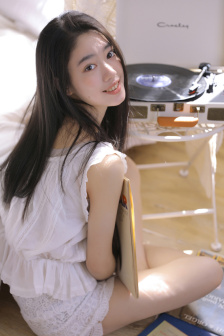 李老汉小芳的性日记